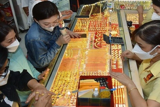 Giá vàng hôm nay (20/3): Giảm hơn 7 triệu đồng/lượng