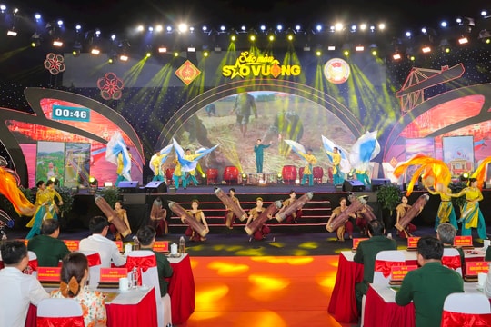 Sôi nổi Gameshow “Sắc màu Sao Vuông”