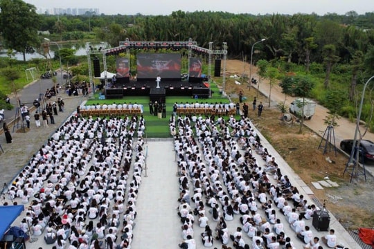 Hơn 1.600 sinh viên tham gia Hội trại “Thắp lửa truyền thống”