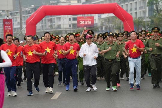 Hơn 34.000 người tham gia Ngày chạy Olympic tại Quảng Ninh