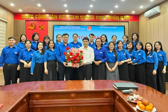 Tuổi trẻ TAND tỉnh Tuyên Quang tự hào tiếp bước truyền thống vẻ vang