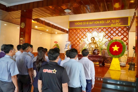 Khắc ghi lời Bác, vững bước phụng sự công lý