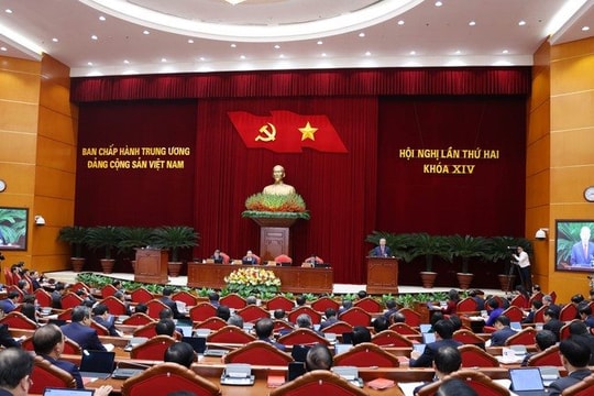 Ngày làm việc thứ hai Hội nghị lần thứ hai Ban Chấp hành Trung ương Đảng khóa XIV