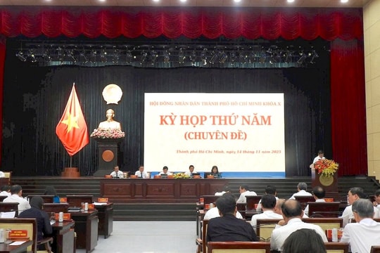 Bầu Hội thẩm TAND tại Kỳ họp thứ nhất HĐND TPHCM khóa XI