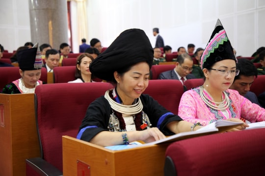 Tăng tỷ lệ cán bộ dân tộc thiểu số trong hệ thống công vụ