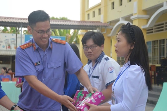 Gặp gỡ cán bộ trẻ ngành Kiểm sát đam mê công tác Đoàn
