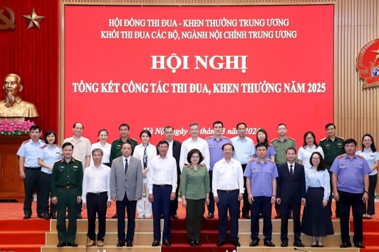 Khối Thi đua các bộ, ngành Nội chính Trung ương Tổng kết công tác thi đua, khen thưởng