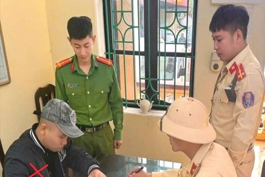 Ninh Bình: Phát hiện lái xe mô tô dương tính với ma túy