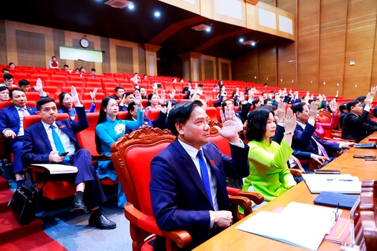 Ông Nguyễn Việt Oanh tiếp tục đảm nhiệm cương vị Chủ tịch HĐND tỉnh Bắc Ninh