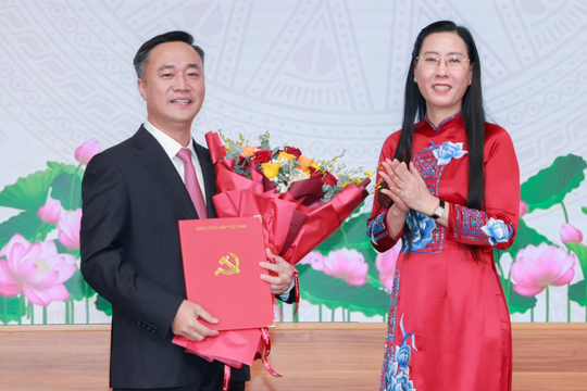 Ông Nguyễn Việt Hùng làm Phó Bí thư Tỉnh ủy Khánh Hòa