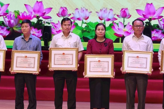 Bí thư Tỉnh ủy Gia Lai: “Chuẩn bị tốt công tác nhân sự để tổ chức Kỳ họp thứ Nhất - HĐND các cấp”