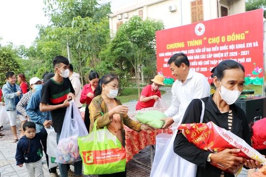 Trao yêu thương, khơi dậy nghĩa tình qua “Phiên chợ 0 đồng”