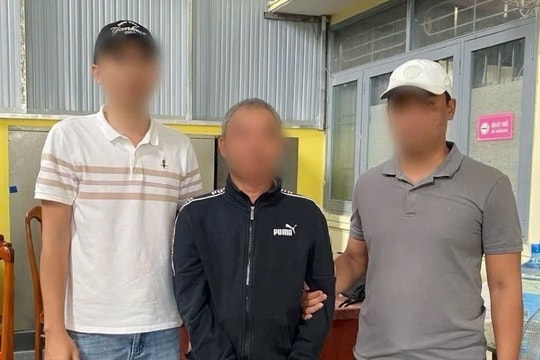 Hai đối tượng truy nã lần lượt sa lưới