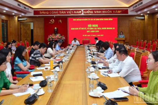 Nâng cao trách nhiệm, triển khai đồng bộ công tác bảo vệ nền tảng tư tưởng của Đảng