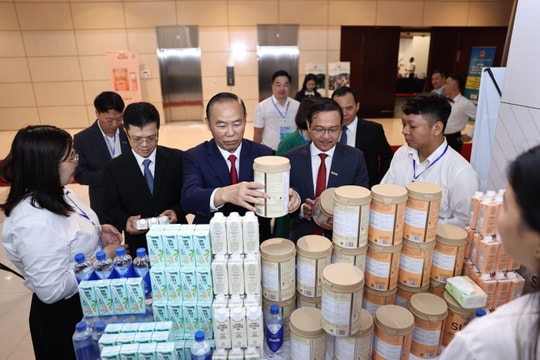 Mô hình trang trại sinh thái chuẩn quốc tế của Vinamilk gây ấn tượng tại hội nghị quốc gia về chăn nuôi