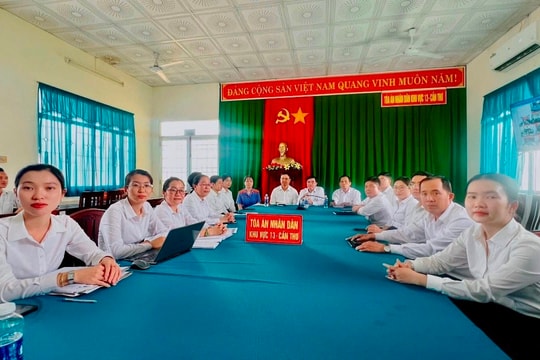 TAND khu vực 13- Cần Thơ nâng cao chất lượng xét xử qua phiên tòa rút kinh nghiệm