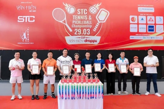 Cup “Văn hiến – Droppii 2026” được tổ chức thành công và gây ấn tượng với những pha bóng đẹp
