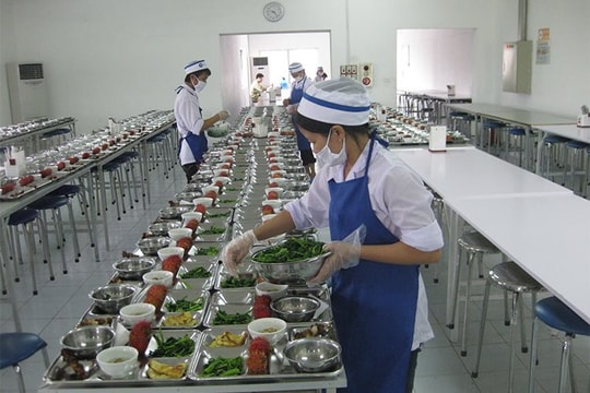 Kiểm tra đột xuất an toàn thực phẩm tại Hà Nội, Ninh Bình sau vụ thịt lợn bệnh