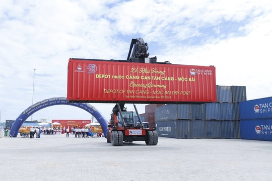Bổ sung 2 cảng cạn ở TP.HCM và Tây Ninh