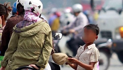 Phạt nặng hành vi tổ chức, ép buộc trẻ em đi xin ăn