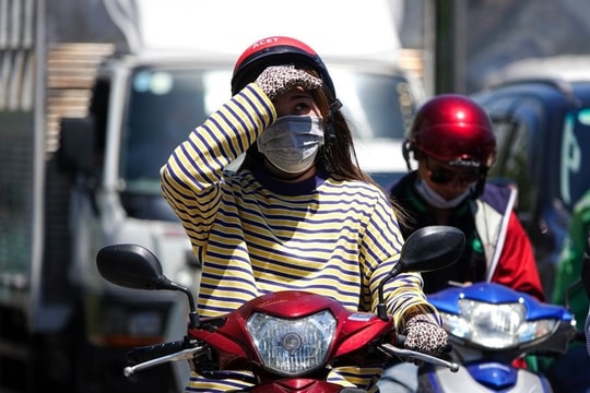 Thời tiết ngày 13/4: Nắng nóng đạt đỉnh, tia UV chạm ngưỡng nguy hiểm