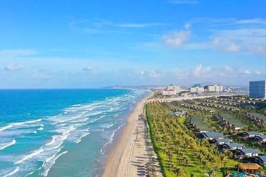 Du lịch Khánh Hòa vững đà trước biến động