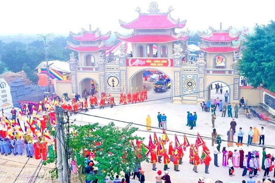 Đền - Chùa Gám, nơi niềm tin hội tụ