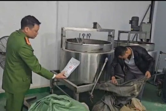 Tìm bị hại vụ án “Sản xuất, buôn bán hàng giả là thực phẩm”