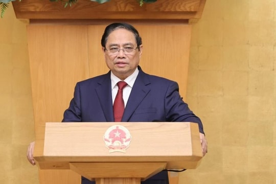 Thủ tướng chủ trì phiên họp thường kỳ và hội nghị trực tuyến Chính phủ với địa phương