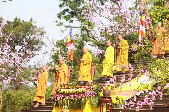 Sáng mãi nét đẹp từ bi tại "Hoan Châu đệ nhất danh lam"