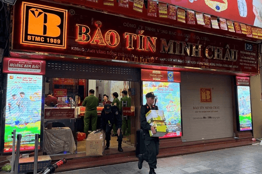 Khởi tố 2 cha con ông chủ Bảo Tín Minh Châu