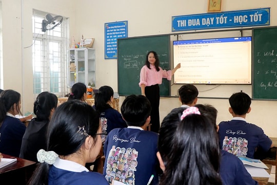 Rời ngành giáo dục, viên chức có được trở lại đứng lớp?