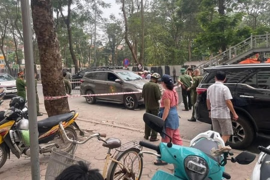Hà Nội: Tài xế ô tô công nghệ bị khách dùng dao đâm ở khu chung cư HH Linh Đàm
