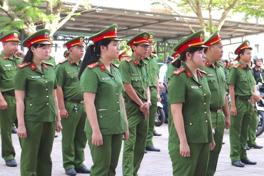 TP.HCM xem xét nhân rộng mô hình Công an cấp xã bảo đảm trật tự đô thị