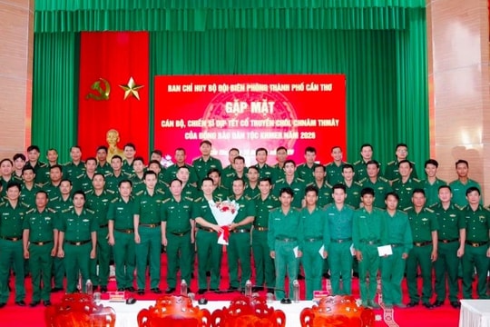 BĐBP TP Cần Thơ gặp mặt cán bộ, chiến sĩ nhân dịp Tết cổ truyền Chôl Chnăm Thmây