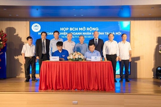 Ông Nguyễn Thanh Việt được bổ nhiệm Chủ tịch Hội Doanh nghiệp - Doanh nhân Hà Tĩnh tại Hà Nội
