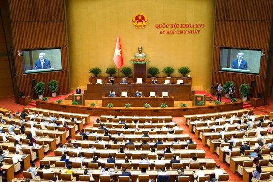 Đại biểu đề xuất chuyển tư duy Hà Nội từ trung tâm thu hút sang trung tâm lan tỏa