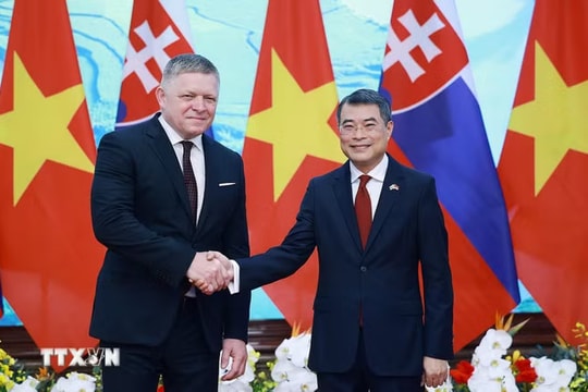 Thủ tướng Việt Nam và Slovakia nhất trí nâng cấp quan hệ lên Đối tác Chiến lược