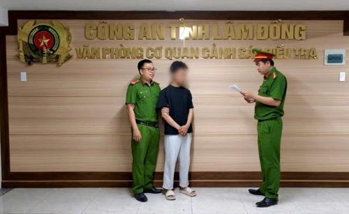 Lợi dụng tư vấn vay vốn, nhân viên ngân hàng chiếm đoạt tiền tỉ