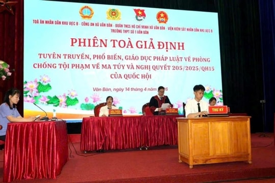 TAND khu vực 8 - Lào Cai tổ chức phiên tòa giả định về ma túy