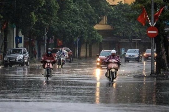 Thời tiết ngày 16/4: Miền Bắc đón "cơn mưa vàng" giải nhiệt, nắng nóng dịu dần