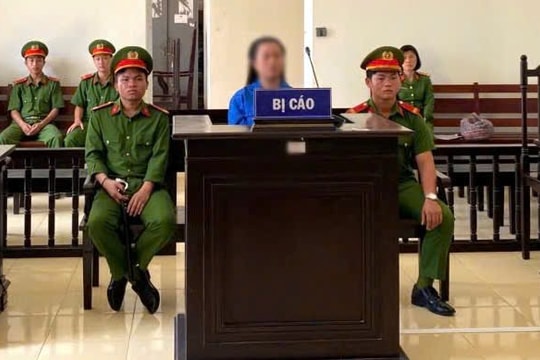 7 năm tù cho bị cáo nhiều lần tổ chức sử dụng trái phép chất ma túy