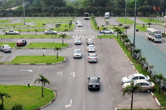 Học viên bắt buộc xem tình huống tai nạn trước khi thi sát hạch lái xe