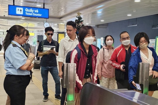 Xe buýt, Metro tăng chuyến phục vụ người dân dịp lễ