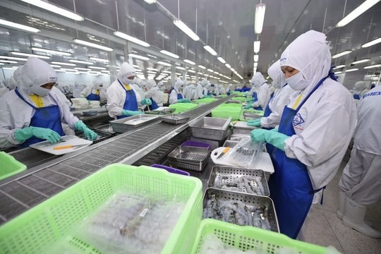 ESG - "xương sống" mới của ngành chế biến - chế tạo