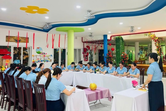 Giữ vững nền tảng tư tưởng từ cơ sở: Kỳ 1: Khi mỗi cán bộ là một “điểm tựa niềm tin”