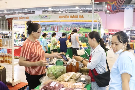 Quảng Ninh: Định hình trục tăng trưởng mới từ phát triển thương mại nội địa
