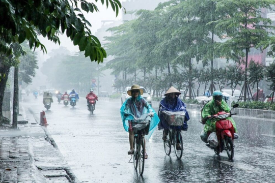 Không khí lạnh gây mưa dông, thời tiết dịp lễ có thuận lợi cho đi lại?