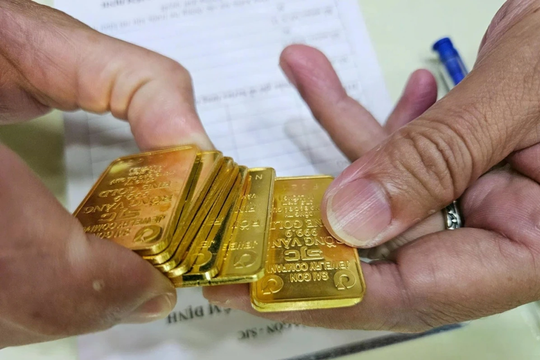 Giá vàng hôm nay (22/4): Tuột mốc 170 triệu đồng/lượng