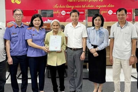 76 tuổi lần đầu có giấy khai sinh